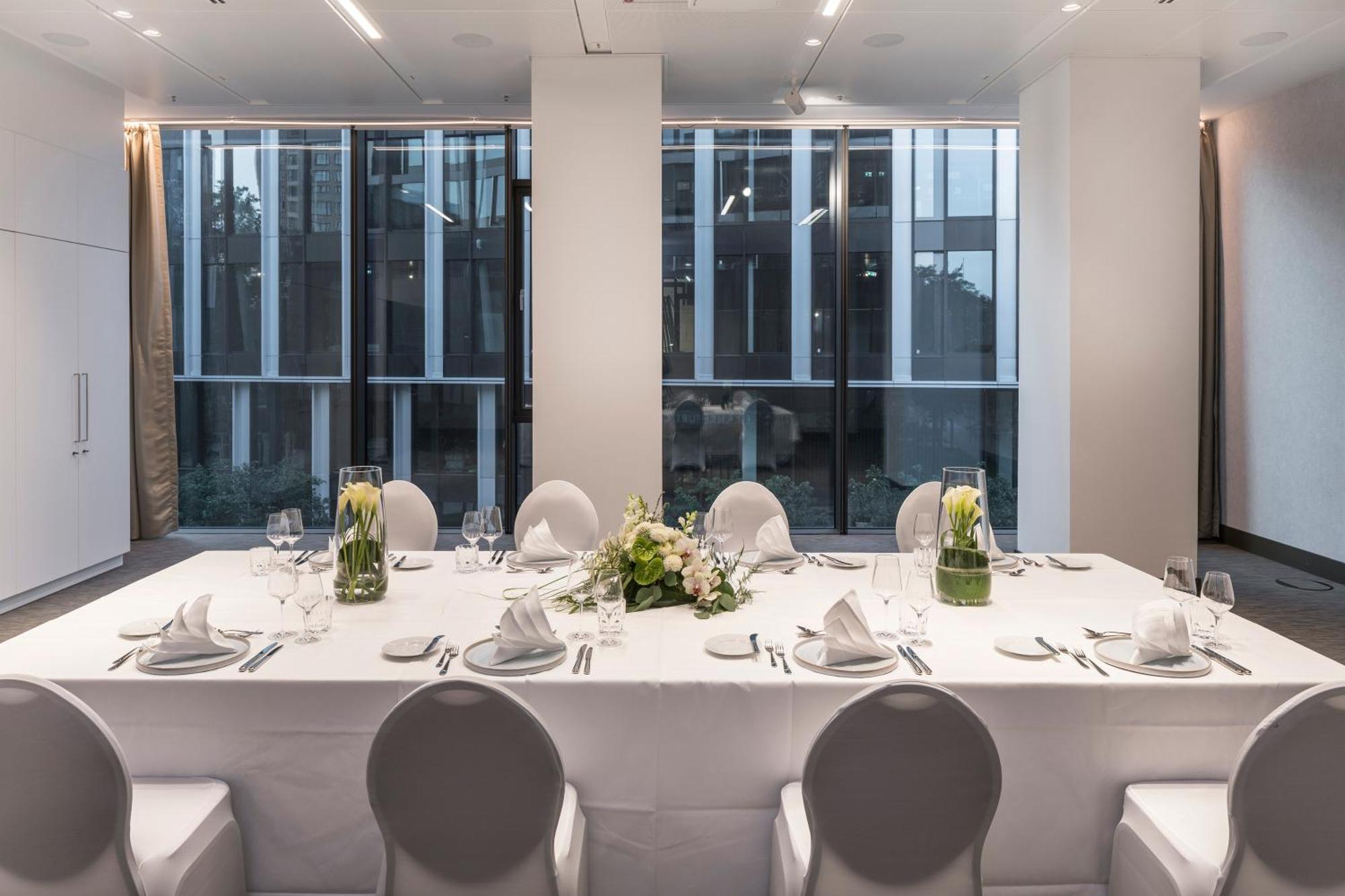 Melia Frankfurt City Франкфурт-на-Майне Экстерьер фото